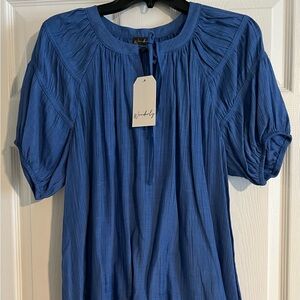 Wonderly Women's Blue Top